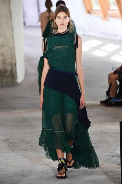 Look 42